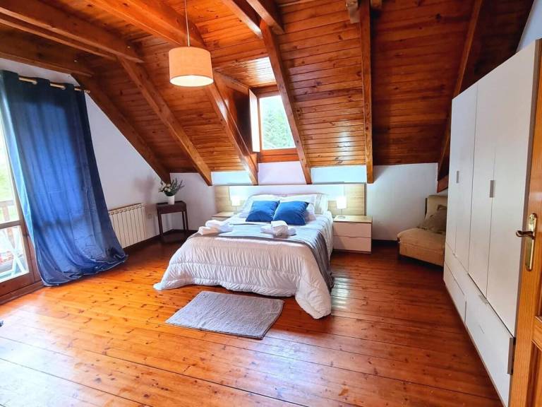 Holiday apartment with 3 rooms for 7 persons — photo 2