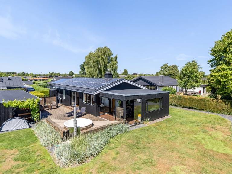 Ferienhaus in Flovt Strand, Årøsund f&uuml;r max. 6 Personen