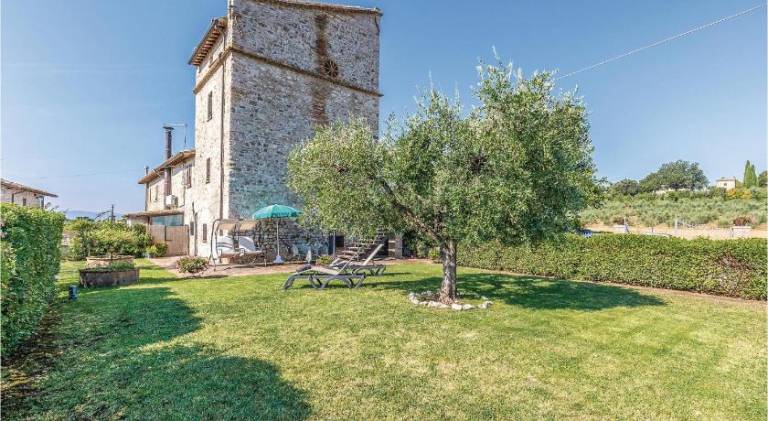 Fully equipped vacation home with yard | Pets allowed in Assisi