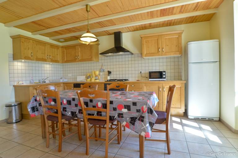 Gite with yard, barbeque & terrace | Dogs allowed — photo 2