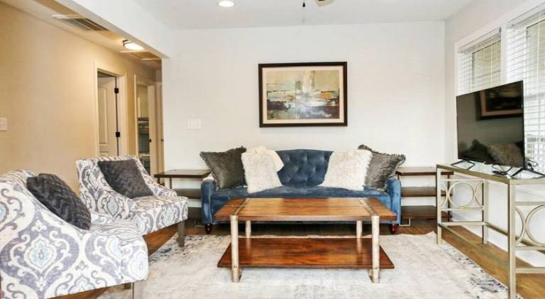 Vacation home with 3 rooms for 6 persons in Huntersville, NC