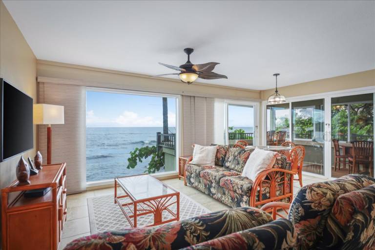 Condo Holualoa