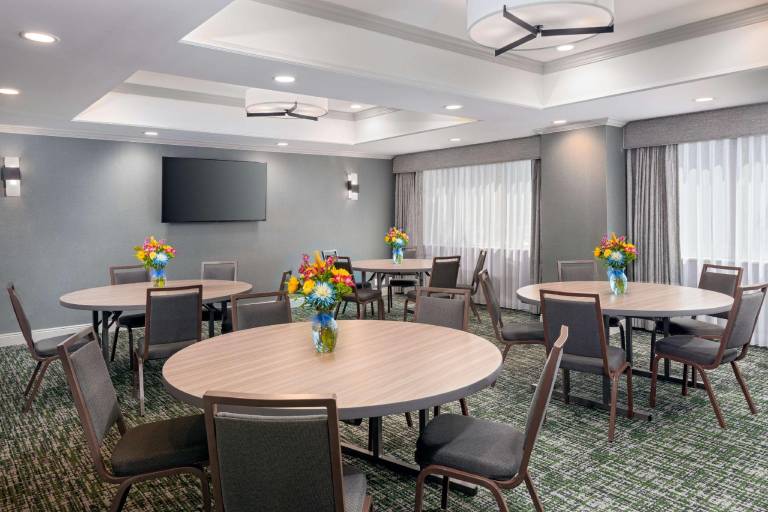Hampton Inn Hartford-Airport — photo 4