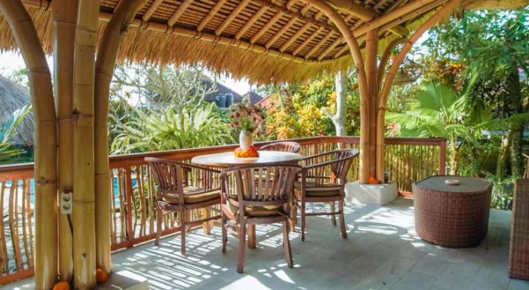 Villa with garden, terrace & private pool | Perfect for remote work — photo 3