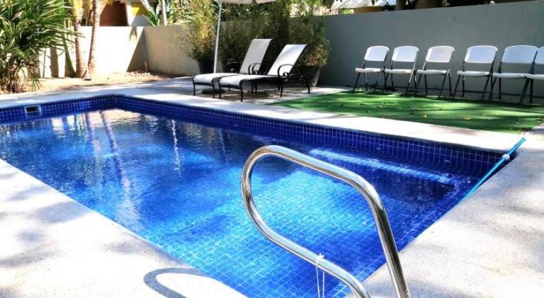 Lodge with yard, pool & terrace — photo 4