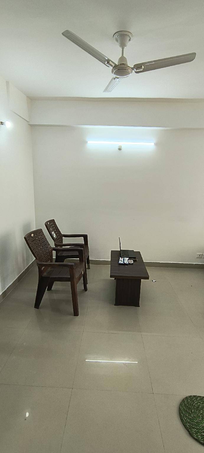 Holiday apartment with yard — photo 3