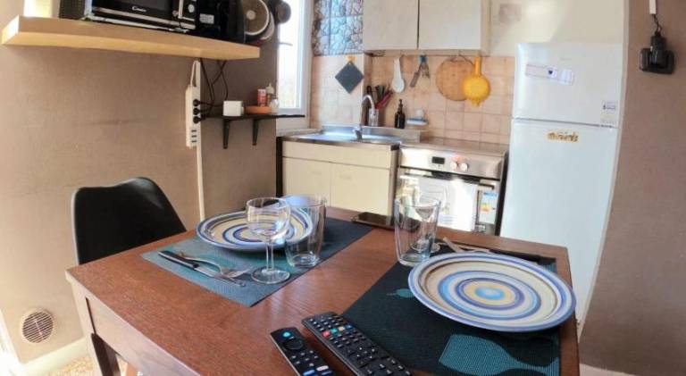 Holiday apartment with 1 room for 3 persons — photo 2