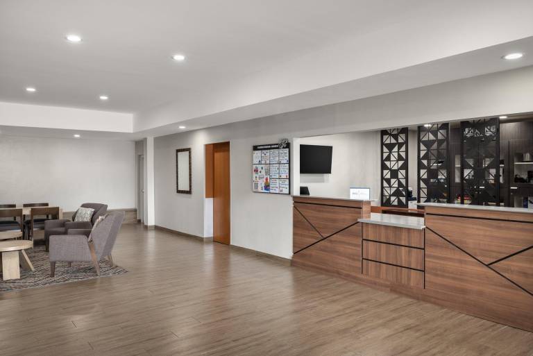 Candlewood Suites San Diego by IHG — photo 2