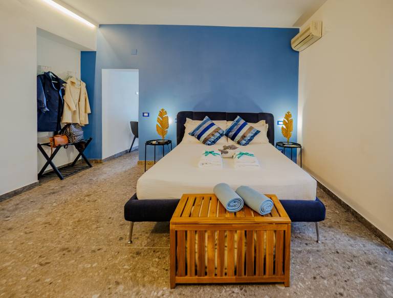 Fully equipped holiday apartment with terrace | Water view | Pets are welcome — photo 4