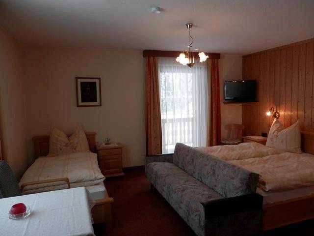 25 M² Hotel ∙ 1 Slaapkamer ∙ 4 Gasten - Gsies
