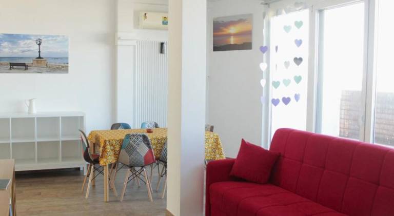 Apartment with 3 rooms for 6 persons in Bari