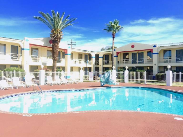 Motel  Beaumont