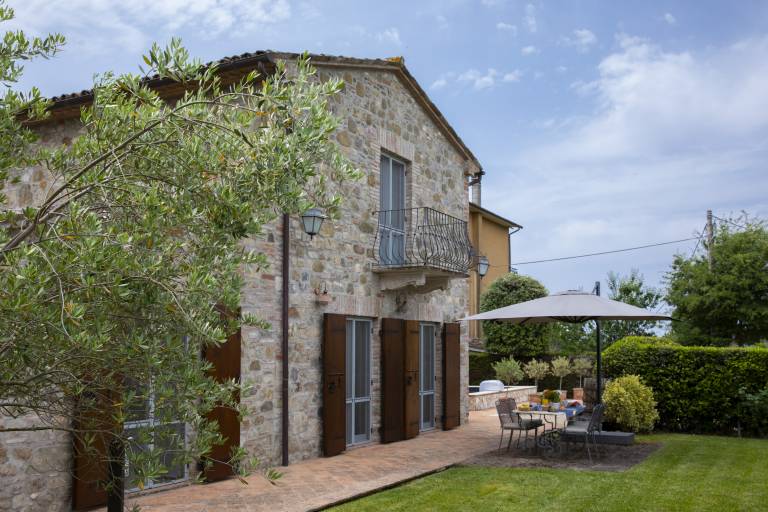 Villa with barbecue, private pool & terrace | Garden view — photo 2