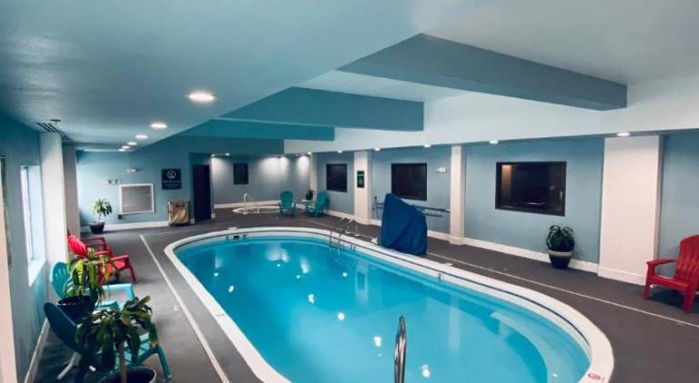 La Quinta Inn & Suites by Wyndham Harrisburg-Hershey — photo 5
