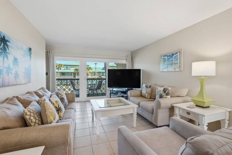 206C - 2BR/1 Bath at Seaspray Condos on Okaloosa Island, Fort Walton Beach, Fl — photo 2