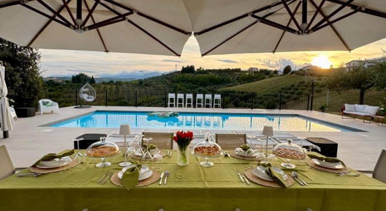 Nice villa with pool | Dogs allowed in Pescara