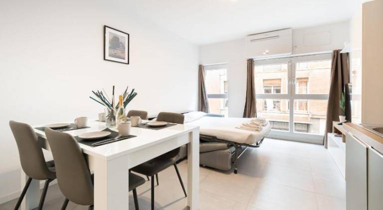 Holiday apartment | Near Two Towers — photo 2