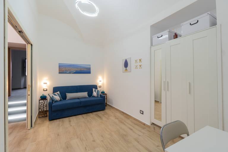 Rental apartment with fast internet | Next to Catania Cathedral | City view — photo 2