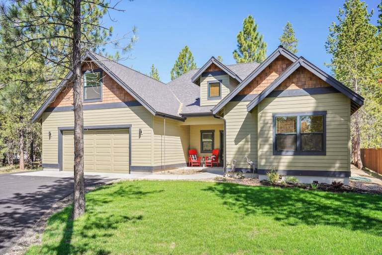 House  Three Rivers
