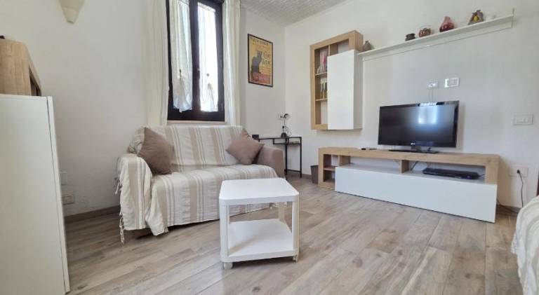 Rental apartment with 2 rooms for 4 persons — photo 2