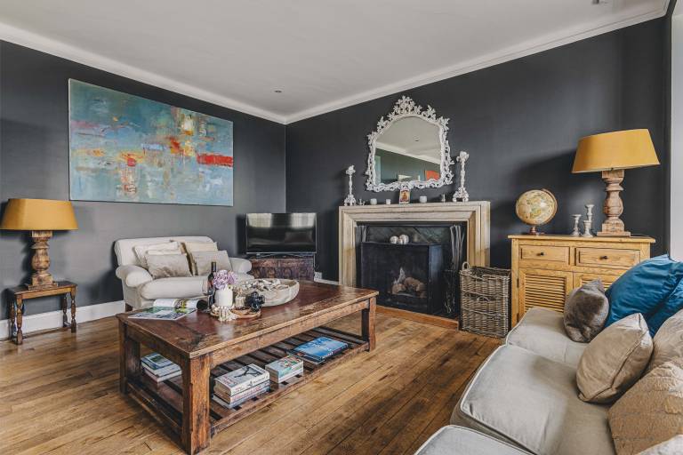 Family-friendly spacious vacation home with terrace, barbeque & yard | Beach view | Pet-friendly — photo 4