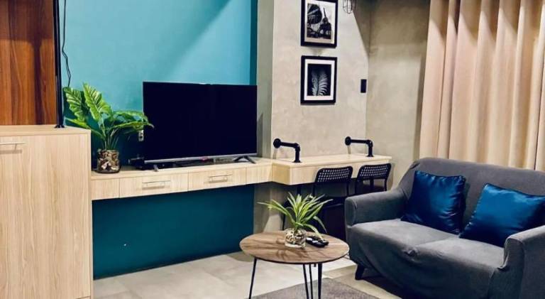 Beautiful serviced apartment with jacuzzi & terrace | Pets are welcome — photo 3