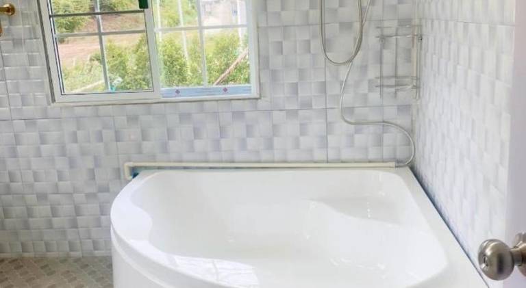 Nice house with pool | Pets allowed — photo 4
