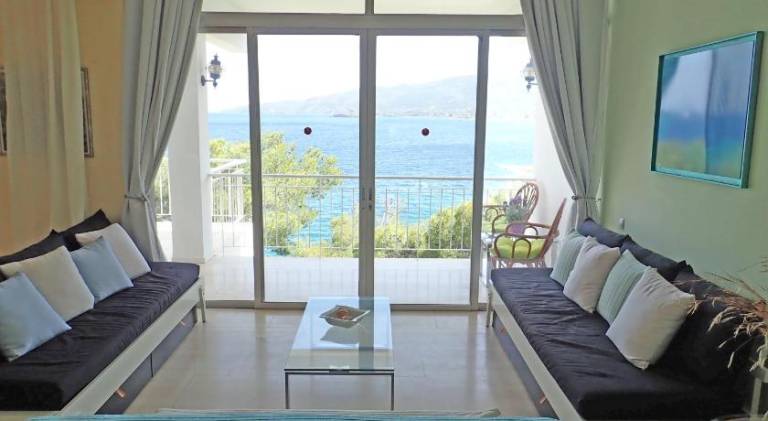 Διαμέρισμα Poros