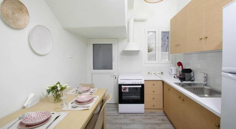 House with 1 room for 4 persons — photo 2