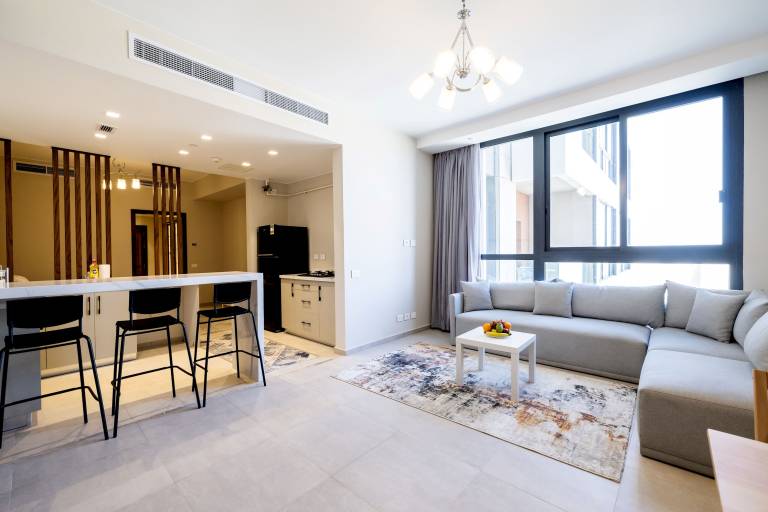 VESTA Luxury Studio AEON Tower