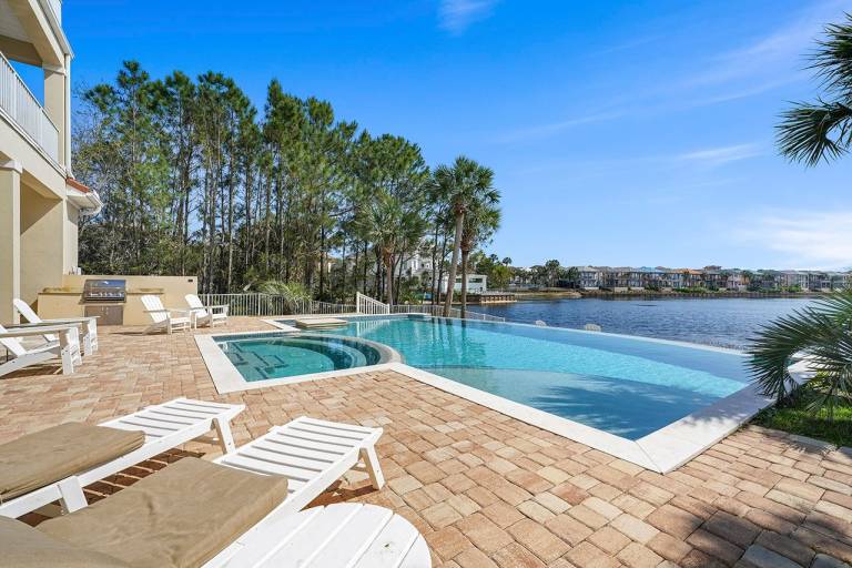 House  Miramar Beach