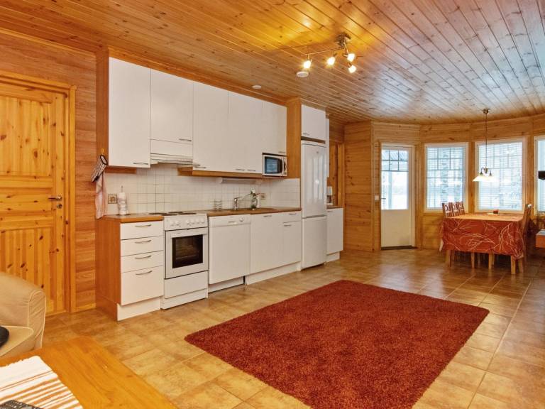 Lovely vacation home with terrace & sauna | Nature view | Dogs allowed — photo 5