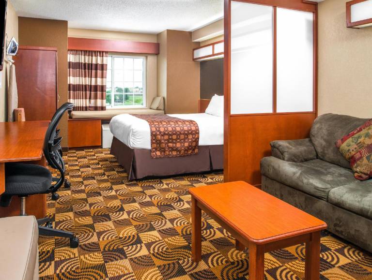 Microtel Inn & Suites by Wyndham Lincoln in Lincoln, NE
