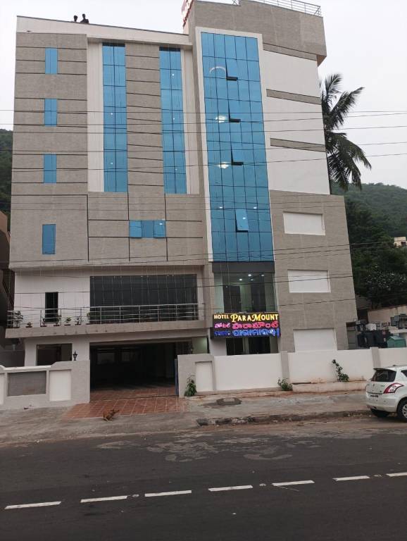 Hotel Paramount in Visakhapatnam