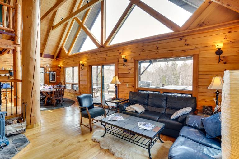 Massachusetts Vacation Rental w/ Deck & Grill — photo 5