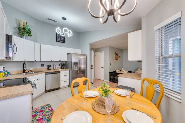 Resort-Style Pool & Yard: Luxe Duplex Near Disney! — photo 4