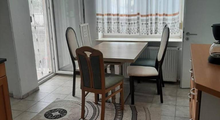Rental apartment with 1 room for 5 persons — photo 2