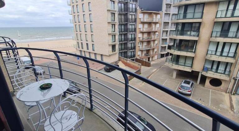 Holiday apartment with 2 rooms for 6 persons — photo 3