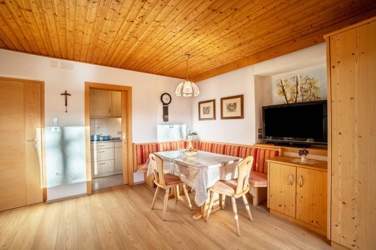 Apartment App Hubertus - Sagernock with mountain view, south-facing balcony and WLAN — photo 3