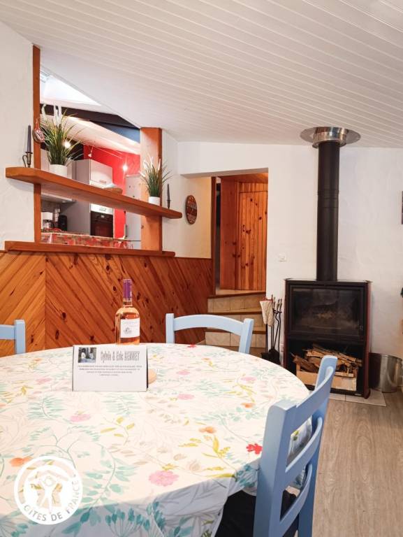 Gite with private pool, garden & barbecue — photo 4
