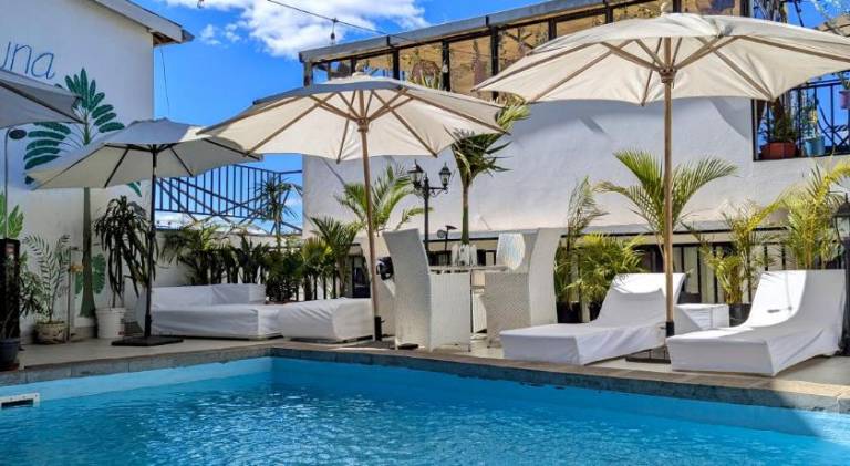 La Casa Di Luna - Hotel with Pool and Restaurant in Antananarivo in Antananarivo