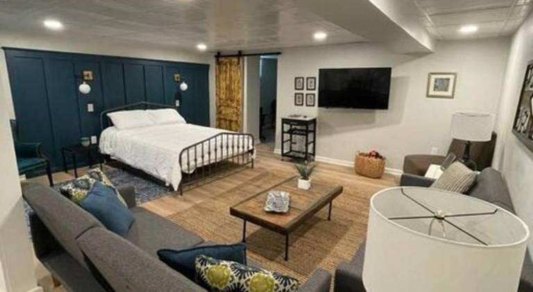 Apartment for 3 persons in Pittsburgh, PA