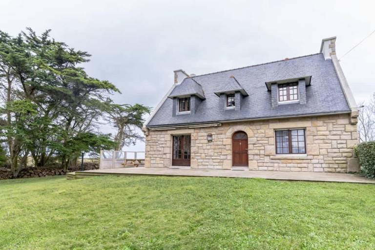Ferienwohnung Lampaul-Ploudalmézeau