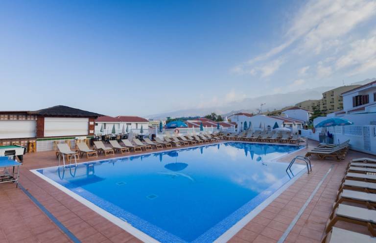 Aparthotel  Costa Adeje