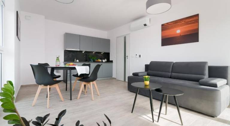 Apartment with 2 rooms for 6 persons — photo 2