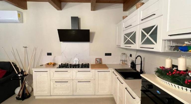 Wonderful house with yard, private pool & BBQ | Perfect for remote work | Pets allowed — photo 4