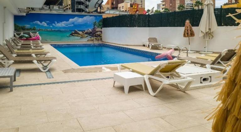 Holiday apartment with pool | Next to the beach | Dogs allowed — photo 2