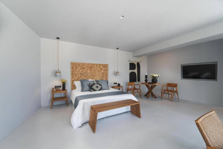 Wonderful rental apartment with private pool & garden | Pet-friendly in Lefkada