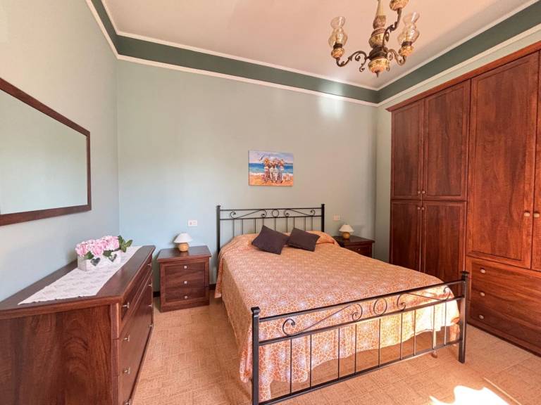 Holiday apartment with 2 rooms for 5 persons — photo 5