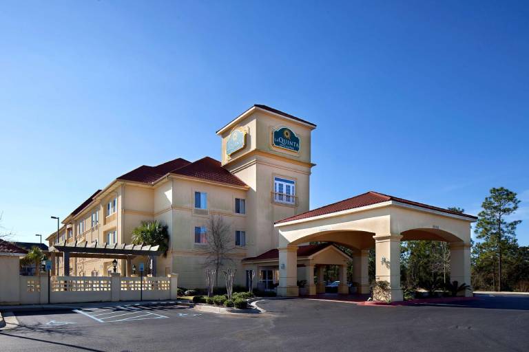 La Quinta Inn & Suites by Wyndham Mobile - Daphne in Daphne, AL